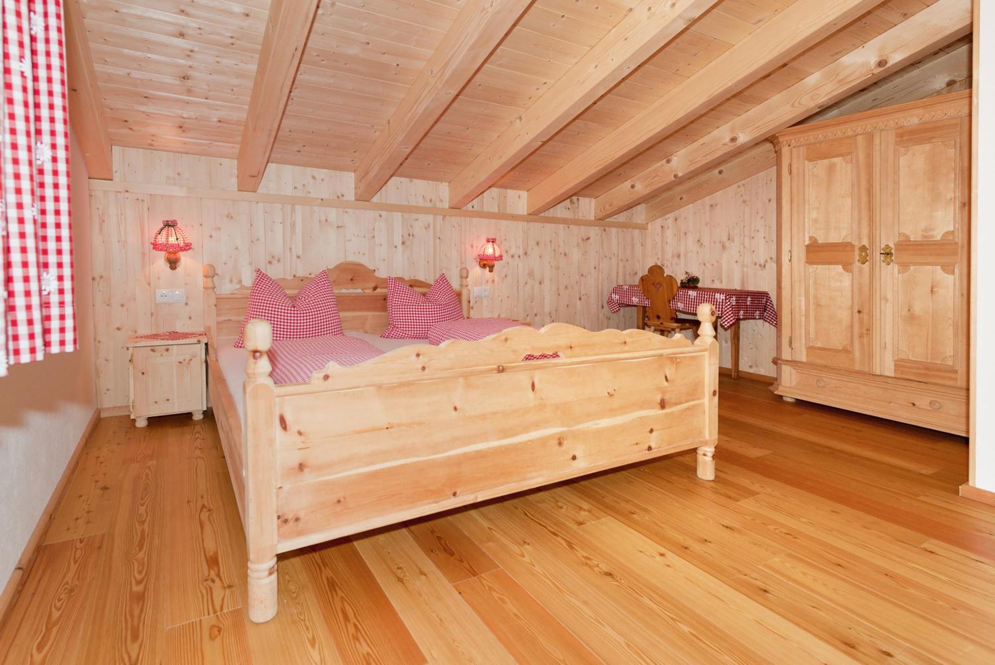 Oberschoellberghof Luttach Zimmer foto